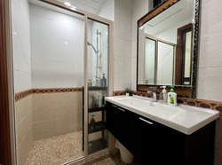Glendale Park (D23), Condominium #560800031
